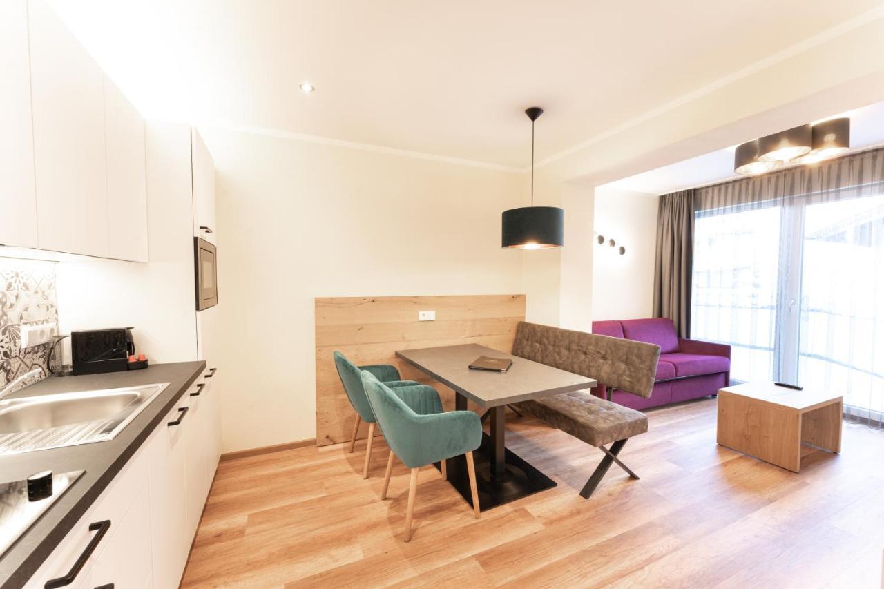 Aparthotel Dorfplatzl Garni Tux Extérieur photo