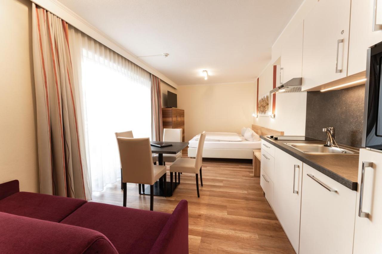 Aparthotel Dorfplatzl Garni Tux Extérieur photo