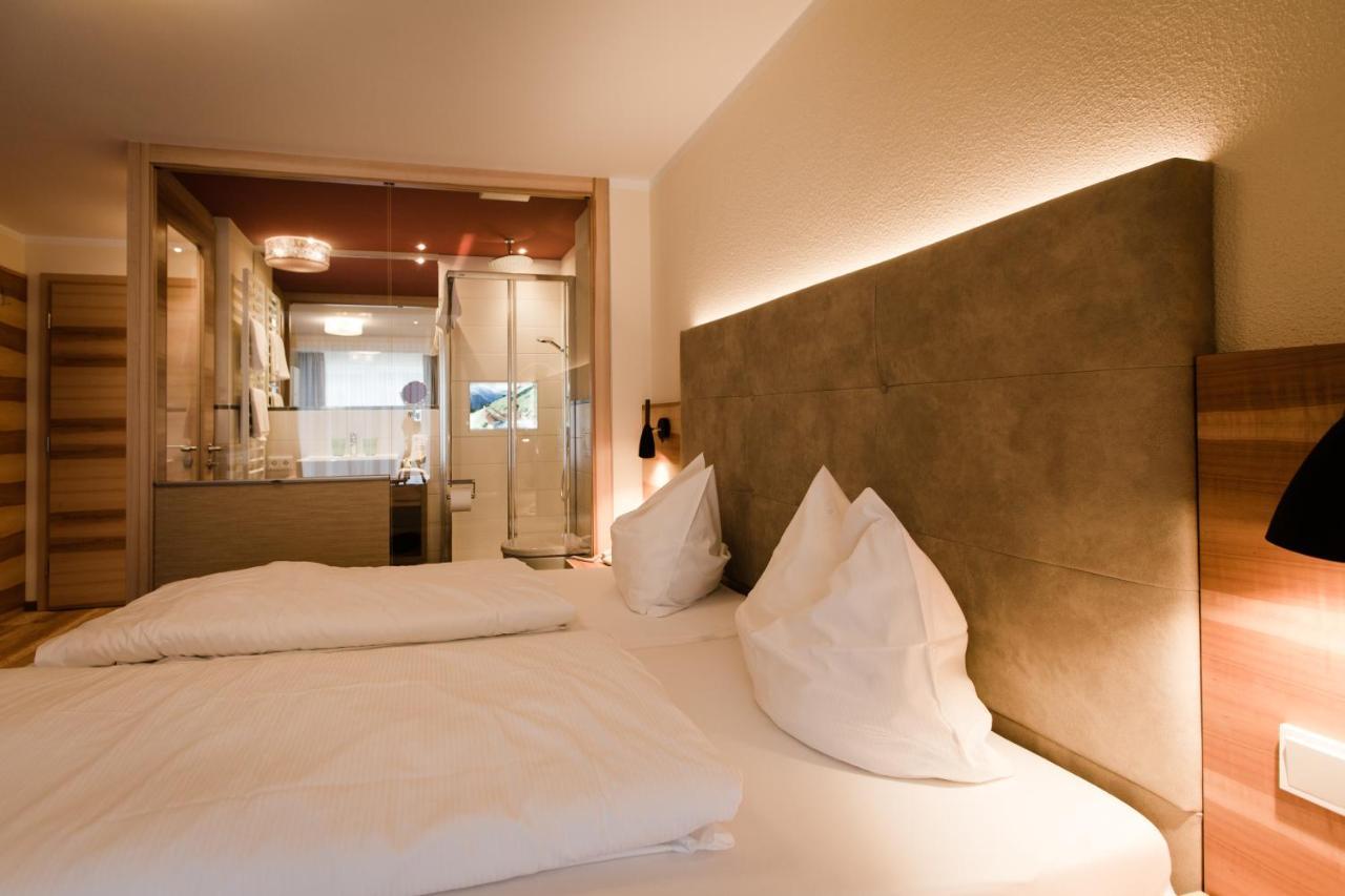 Aparthotel Dorfplatzl Garni Tux Extérieur photo