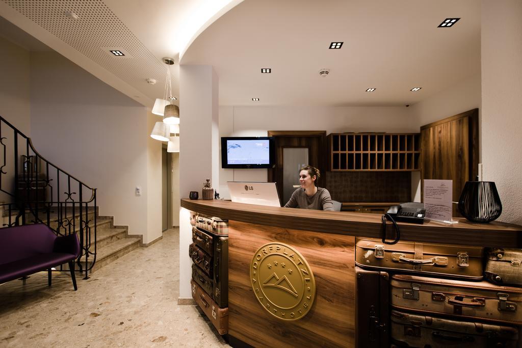 Aparthotel Dorfplatzl Garni Tux Extérieur photo