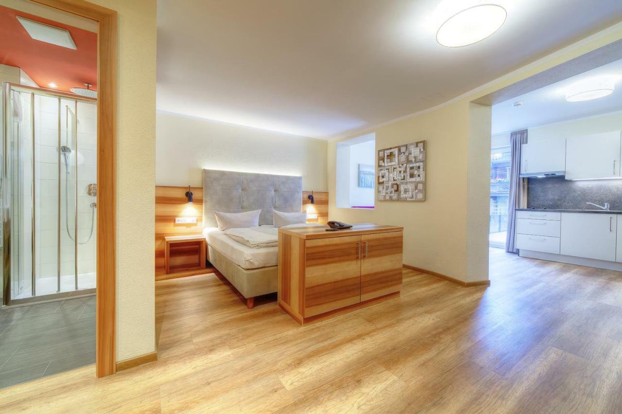 Aparthotel Dorfplatzl Garni Tux Extérieur photo