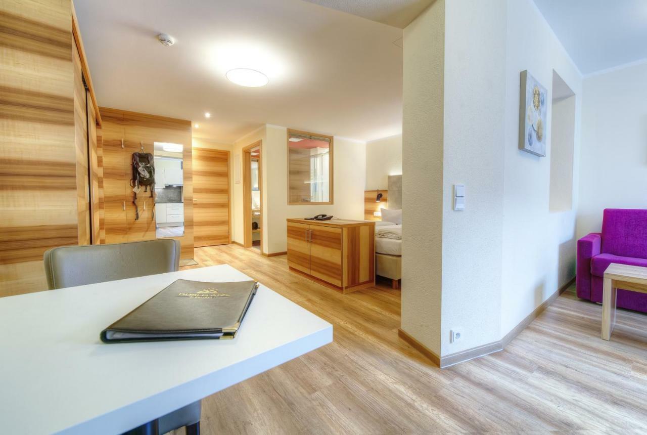 Aparthotel Dorfplatzl Garni Tux Extérieur photo